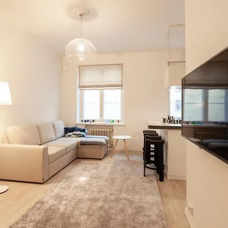 Downtown Modern Studio *